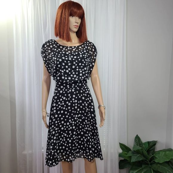 Chico's Flowy Garden Party Dress Size 6 - Picture 4 of 15